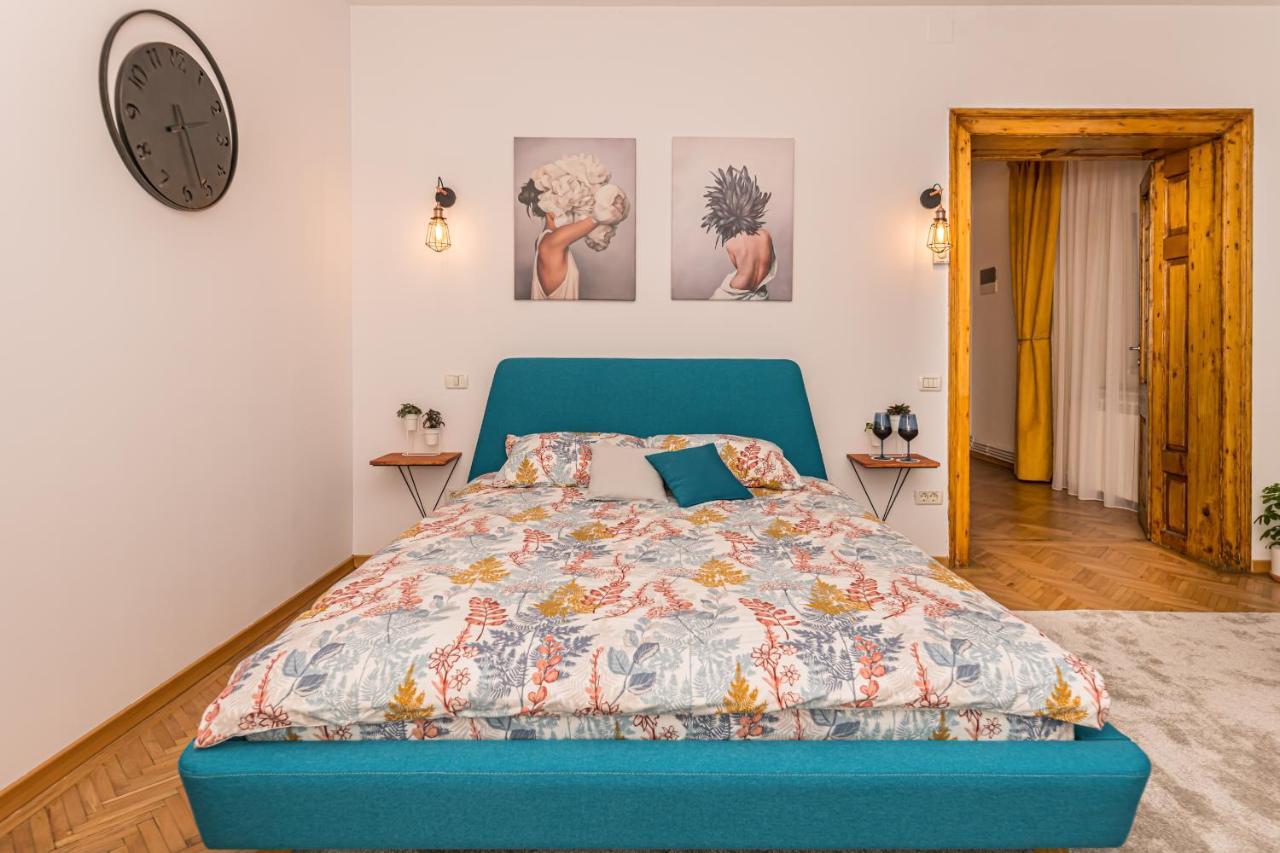 Garden Hideout - Central Apartment Braşov Buitenkant foto